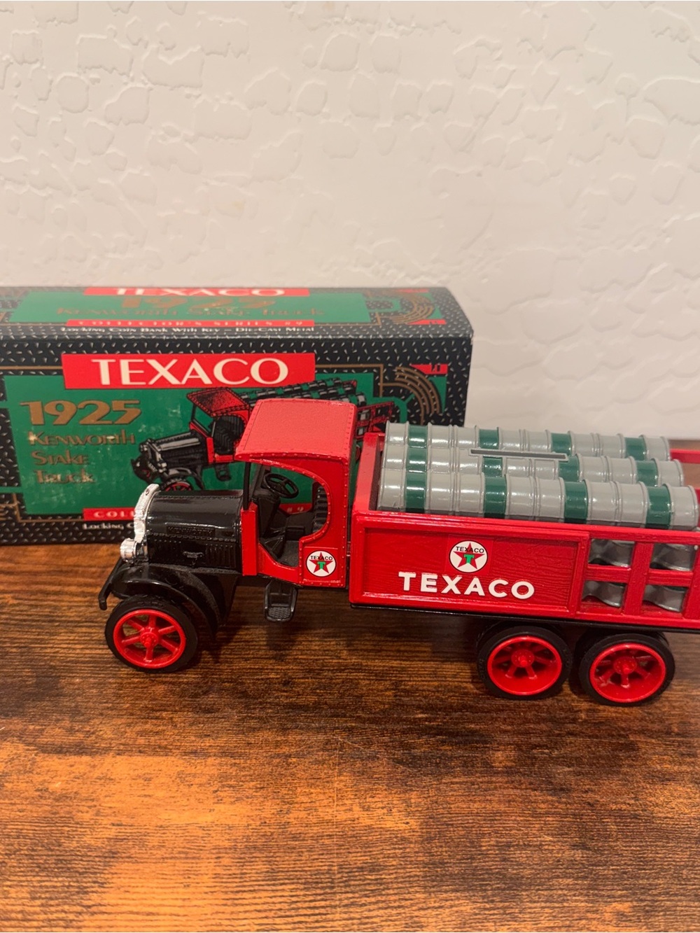 Texaco 1925 Kenworth Stake Truck 1992 Ertl Diecast #9 In Box